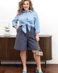 Стилни High-waisted bermuda shorts от YR, изработени от polyester, viscose и spandex, за модерна визия.