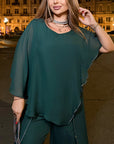 Elegant chiffon dress with rhinestones, polyester and elastane, suitable for special occasions, with refined look.