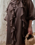Short dress with ruffles от марка YR, polyester и spandex, с флорални детайли и елегантен дизайн.