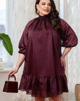 Short dress with a bow and ruffles от марка YR, polyester и spandex, показана на изображението.