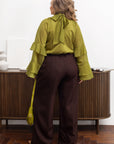 Stylish women’s blouse with ruffles and a high neckline от бренда YR, изработена от tencel и cotton.