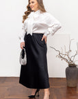 Stylish women’s blouse with a high collar and ties от марката YR, изработена от 100% polyester, показана на изображението.