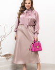 Stylish women’s blouse with a high collar and ties , марка YR, 100% polyester, изображение на блузата.
