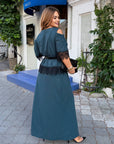 Set with a long skirt and lace, made from polyester, viscose and lycra, with an elegant design and delicate details.