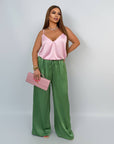 Hose aus Satin mit weitem Bein