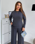 Two-piece set