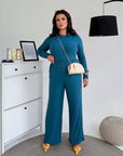 Two-piece set made from polyester and elastane, shown in the image, suitable for everyday gear.