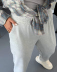Knit joggers NewYear25 with cotton, polyester and elastane, image with comfortable design and soft texture.