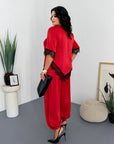 Satin set with lace, polyester, viscose and elastane, elegant set for delicate style.