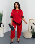 Satin set with lace, soft and elegant, with polyester, viscose and elastane, suitable for delicate style.