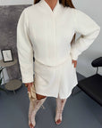 Blazer, skirt and shorts set made from polyester, lycra and nylon, model with elegant design and modern look.