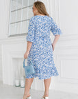 Crepe dress with ruffles , марка YR, polyester и lycra, показана в изображението с детайли на дизайн и текстура.