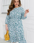Crepe dress with ruffles на марка YR, изработена от polyester, lycra и nylon, показана на изображението.