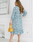 Crepe dress with ruffles - Twiggy Shop