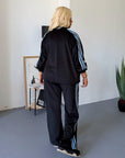 Velvet shirt with statement stripes, made from viscose, cotton and elastane, elegant and comfortable for everyday wear.