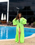 One-piece swimsuit от polyester, модел с ярки цветове и модерен дизайн, подходящ за плаж и плуване.
