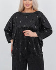 Velvet dress with pearls, with viscose, cotton and elastane, stylish and elegant for special occasions.