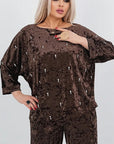 Velvet dress with pearls, white, with long sleeves and elegant design, in a viscose blend, cotton and elastane.