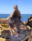 Long printed beach tunic с цветен дизайн, изработена от 50% viscose и 50% polyester, подходяща за лятна почивка.