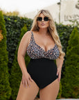 One-piece swimsuit от polyester, модел на марка Composition, показан на White фон.