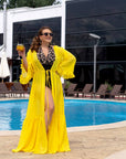 One-piece swimsuit с polyesterна Fabric, изображение на модерен бански от марката, подходящ за плаж и плуване