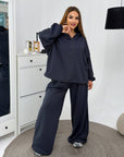 Hooded knit set, composition 60% cotton, 35% polyester, 5% elastane, in bright colours and comfortable design.