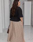 Conjunto con falda de cuadros