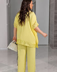 Комплект blouse и широк pants с бродерия от polyester и lycra, моден и комфортен женски облекло.