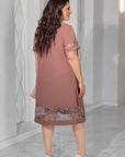 Vestido holgado con bordado