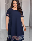 Vestido holgado con bordado