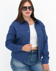 Cropped denim jacket made from cotton and polyester, with elastane, model with long sleeves and classic design, suitable for everyday wear.