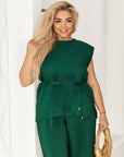 Set of structured fabric с polyester и spandex, ярки цветове и модерен дизайн, подходящ за ежедневна употреба.