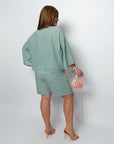 Linenен комплект от смес с къси pantsи, български продукт, 80% linen и 20% polyester, комфортен и стиlinen за лято.