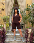 Cotton set с 80% cotton и 20% viscose, подходящ за комфорт и ежедневна употреба.