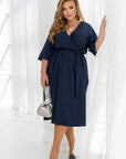 Knee-length dress with belt - Twiggy Shop