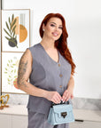 Комплект vest и pants от polyester и viscose, с удобен крой и моден дизайн, подходящ за ежедневен стил.
