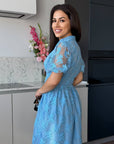 Vestido midi bordado