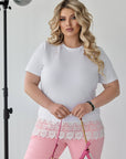 Стилен дамски клин от viscose, polyester и elastan, в моден цвят, подходящ за ежедневен стил.