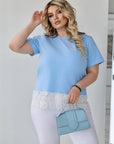 Basic T-shirt with lace и гащеризон от cotton и elastan, White цвят, с деликатни дантелени детайли.