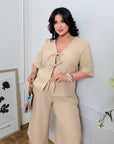 Комплект от linenена blouse с връзки и shorts, Blue цвят, модел с удобен дизайн и Composition 80% linen и 20% polyester.