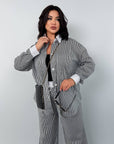 Loose-fit striped cotton set , White и цветен дизайн, модел NewYear25, 80% cotton и 20% polyester.