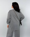 Loose-fit striped cotton set , подходящ за Нова година, с бели, Blueьо и Redи цветове Waist Composition 80% cotton.