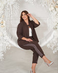 Linen trousers with decorative stones и linenти, комплект Waist linen и polyester, стилен и комфортен за ежедневна носия.
