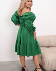 Vestido evasé confeccionado en tejido suave