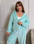 Soft velvet set with a hood - Twiggy Shop