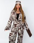 Printed set with a scarf от polyester, viscose и elastan, ярки цветове и моден дизайн.