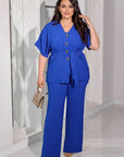 Blouse and trousers set от polyester, lycra и nylon, показващи комфортен и стилен дизайн.