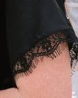 Vestido con encaje delicado
