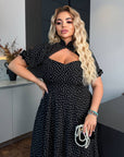 Vestido midi arrugado de lunares