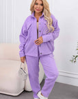 Velvet set with jacket and straight-leg pants от viscose и cotton, в елегантен стил, изображение на продукт в изображението.